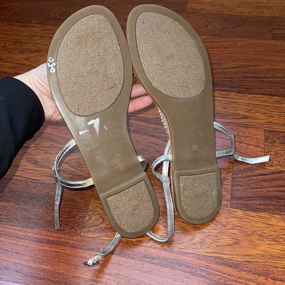 Guess sandals - Picture 3 of 4
